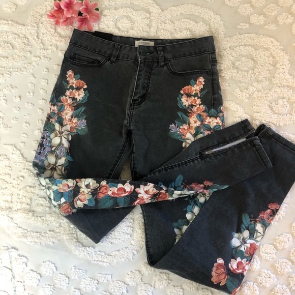 Insight Floral Skinny Jeans - Picture 3 of 6